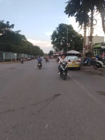 Bán đất