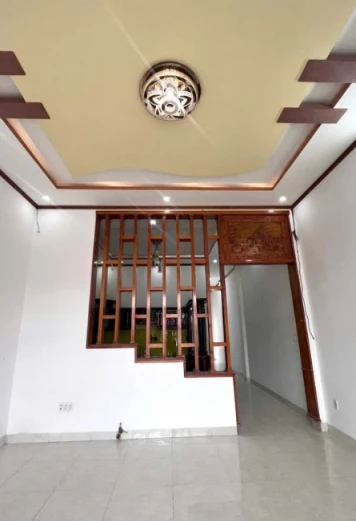 Nhà 2phòng ngủ , Gần Siêu Thị Gog , ngay Hoa Viên Thành Nhất