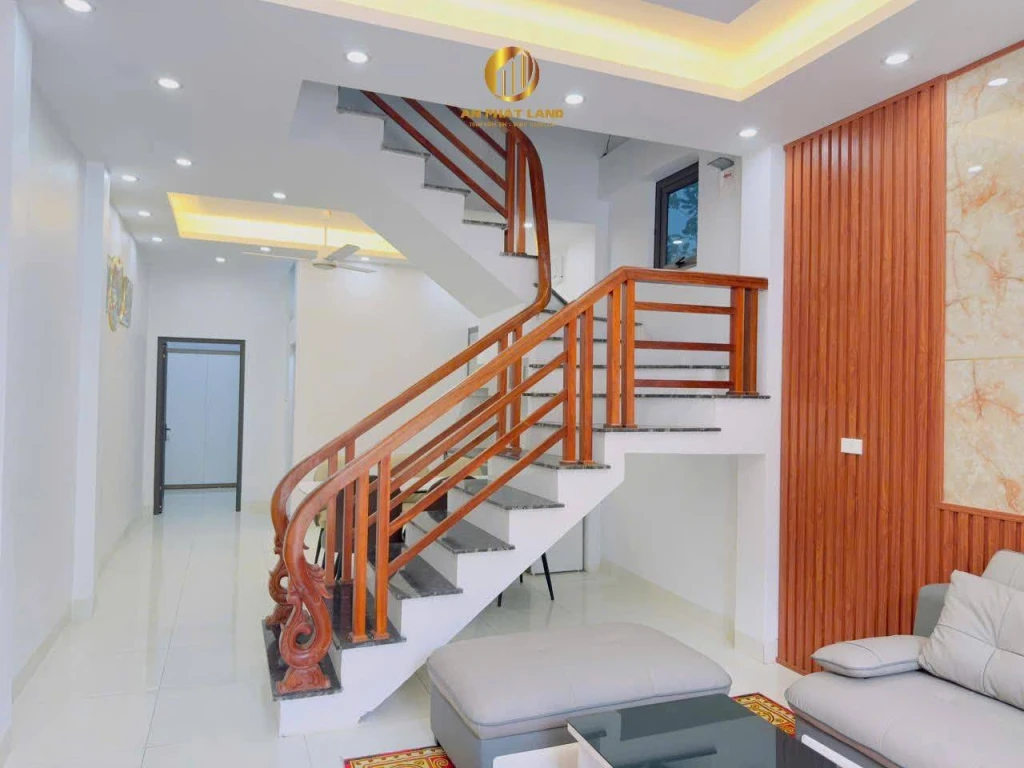 Nhà full thiết bị chỉ việc về ở trung tâm thành phố oto vào tận cửa giá nhỉnh 3 tỷ - p ninh sơn