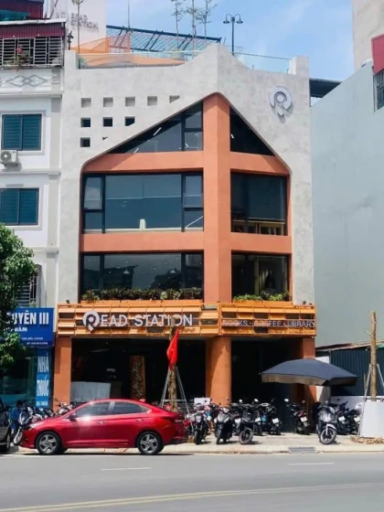 Mặt phố Nguyễn Đình Thi mt 25m, dt 500m2, giá 170tr