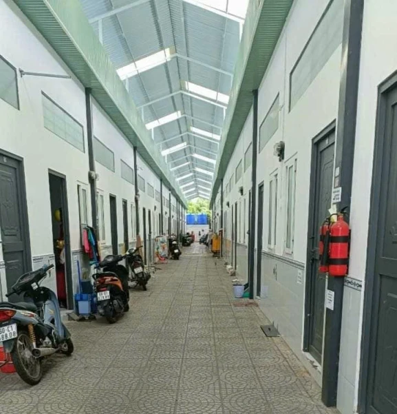 Bá n dãy trọ 42 phòng và 2 kiot, mặt tiền đường Lâm Quang Ky, P. An hoà TP. Rạch giá T. Kiên Giang