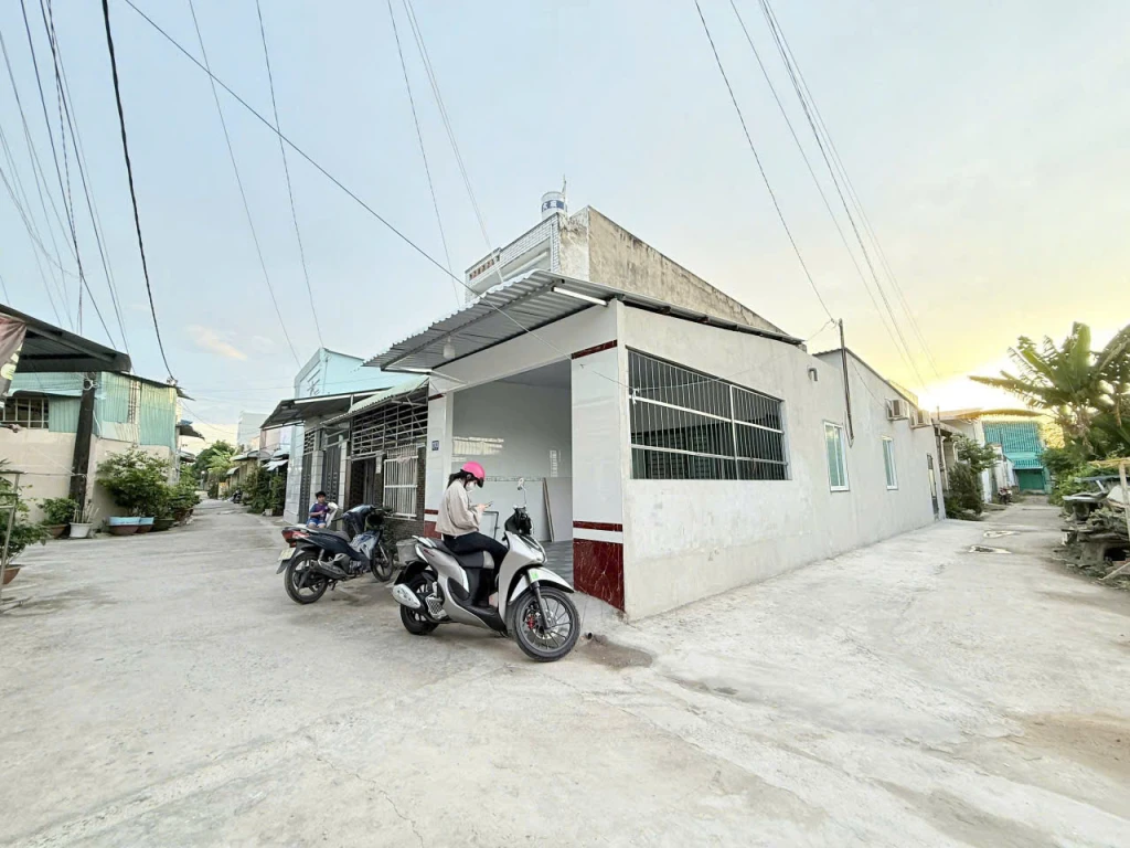 97. Cho thuê nhà 2 phòng ngủ – Hẻm 127/8D Cái Khế, Ninh Kiều, Cần Thơ