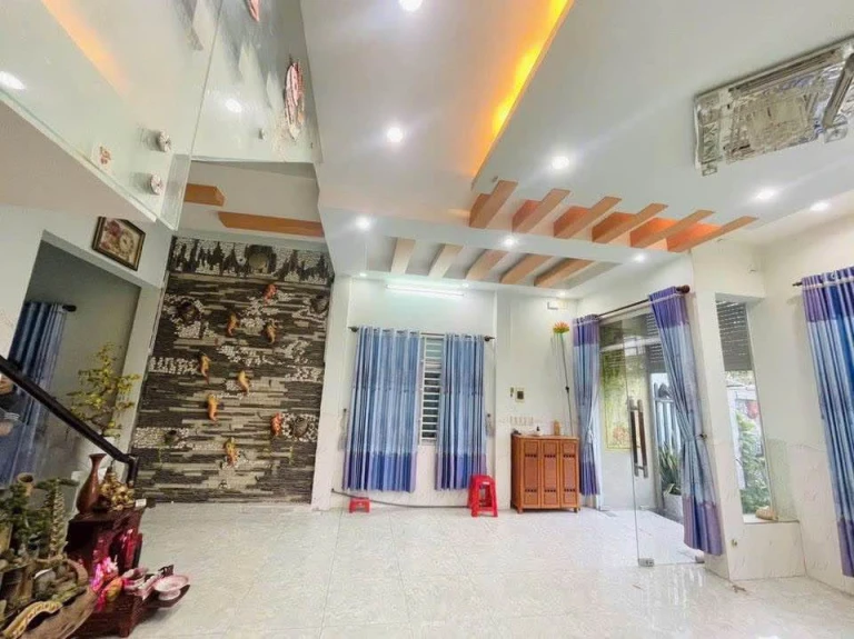 Chính Chủ bán nhà đường Trịnh Như Khuê , Xã Bình Chánh , Huyện Bình Chánh