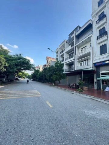 Bán Nhà 5 tầng đẹp long lanh đối diện Vườn Hoa Lớn cực thoáng mát đường chính Phạm Ngũ Lão - P. Võ Cường - TP Bắc Ninh