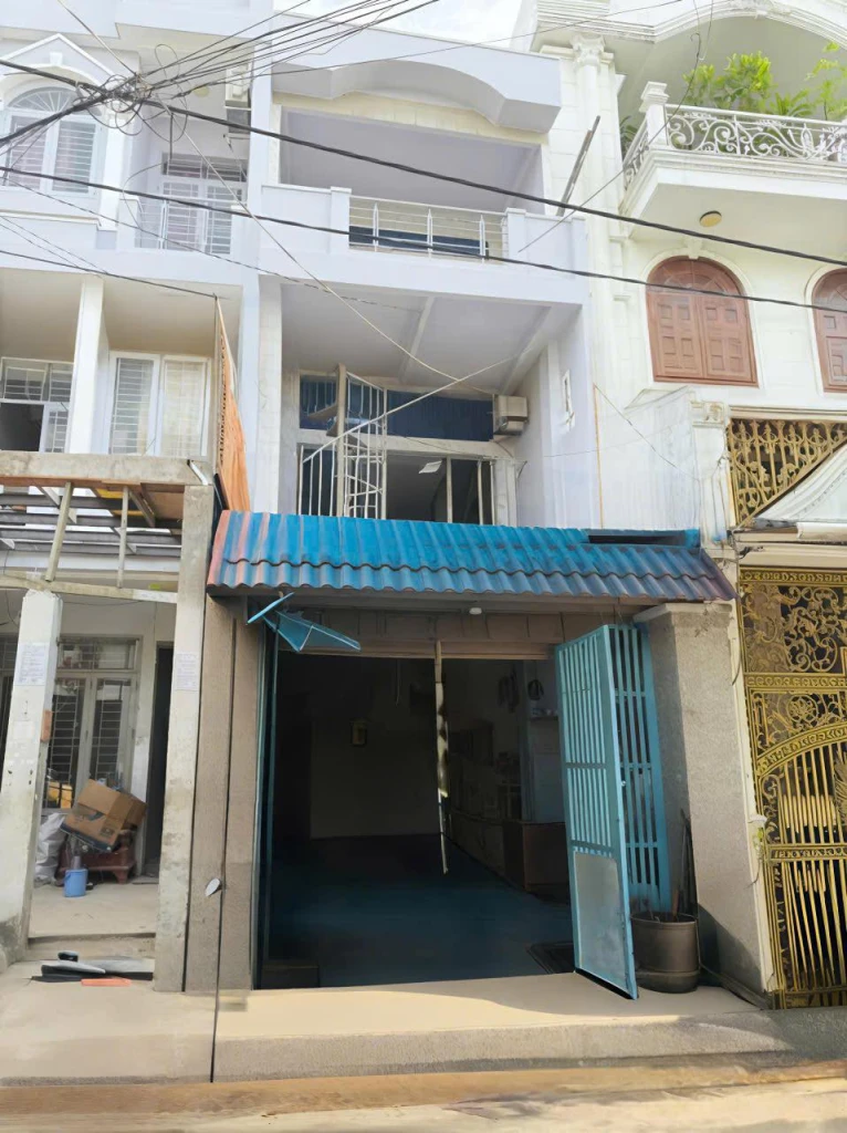 Bán Nhà Mặt Tiền 115 Ỷ Lan, P. Hiệp Tân, Q.Tân Phú