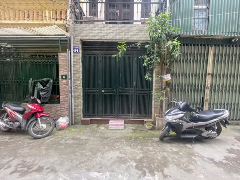 Mình cần cho thuê lâu dài nhà mình ngõ 147B/89/29 Tân Mai: 4 tầng, 50m2, ngõ rộng ô tô đỗ cửa.
