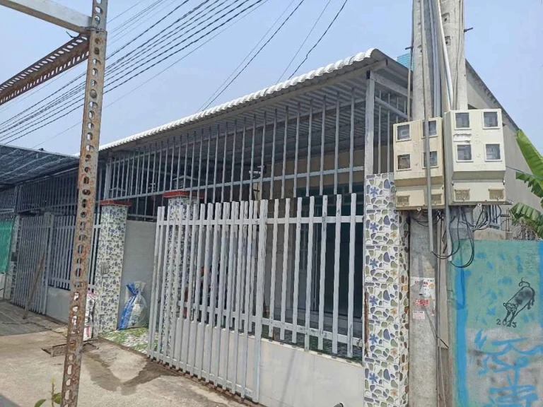 NHÀ CHO THUÊ NGUYÊN CĂN  xã Sơn Phú, Giồng Trôm giáp ranh TP. BTre
