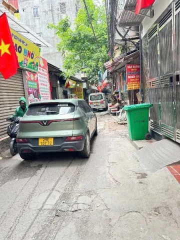 Mễ Trì Hạ – cách ô tô tránh chỉ 20m – giá 8x - nhà đẹp full nội thất – vào ở hoặc khai thác ngay!
