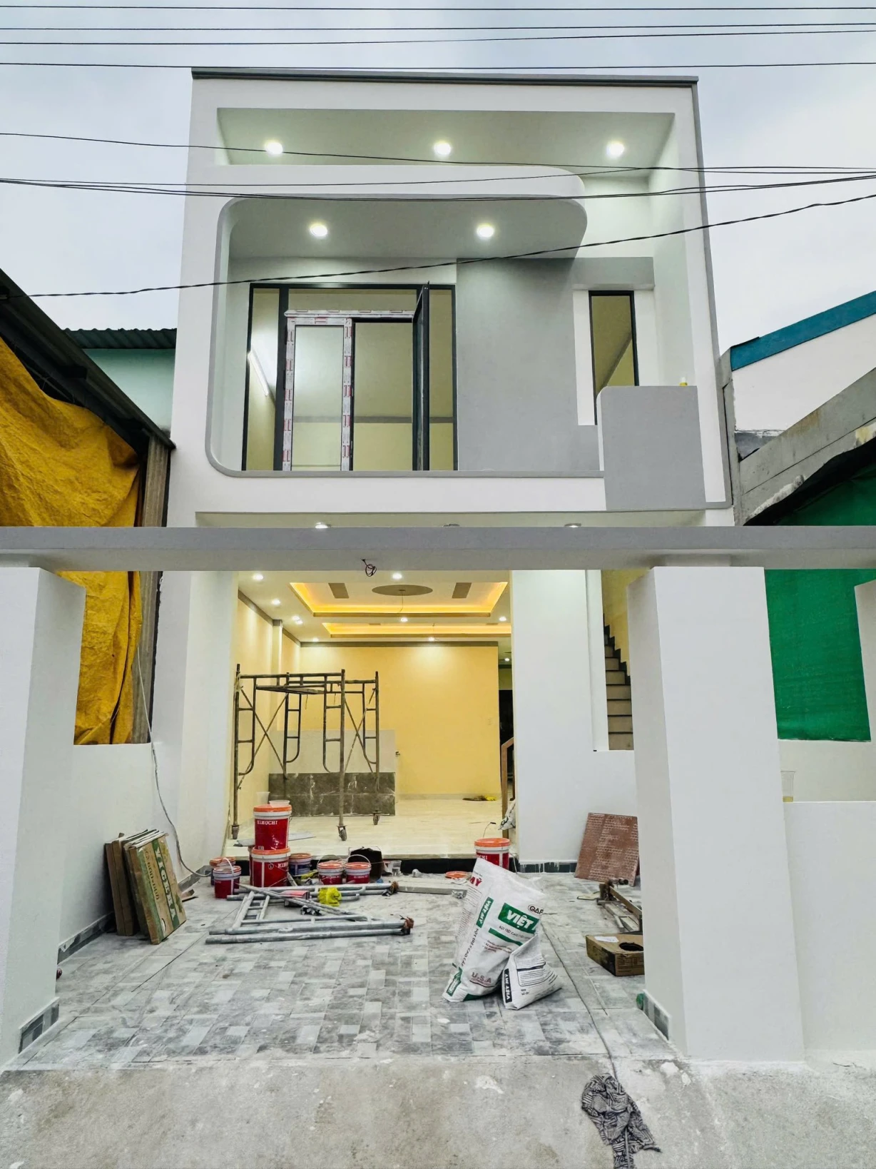 Chỉ 500 nhận nhà 1 trệt + 1 lầu ngay khu Kho Đạn cây xăng Thới Hoà, TP. Bến Cát