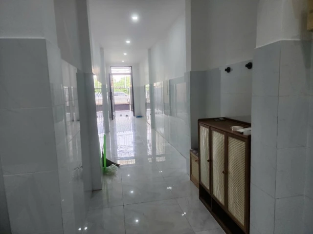 Bán nhà ngõ đường  Hồ Bá Phấn, Phường Phước Long A, Q9, Thủ Đức, TP HCM. DT  47m2,  2PN, SHR - Giá 3,05 tỷ.