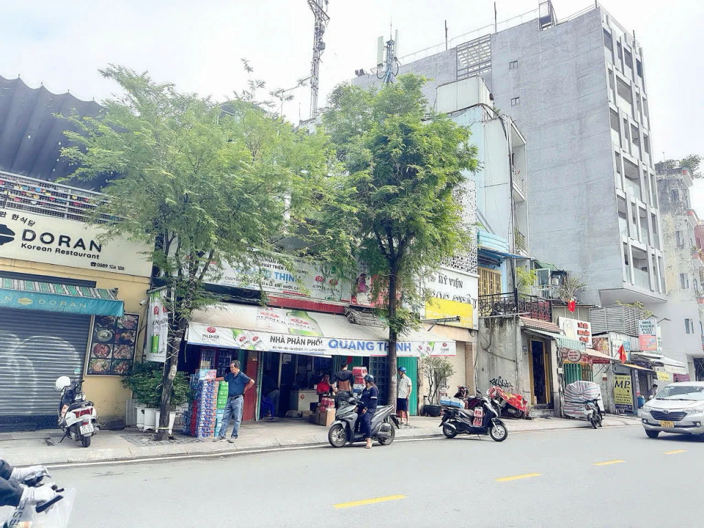 SIÊU PHẨM NGANG 10M*25M - BAN NHÀ MTKD Đ.CÔ BẮC, QUẬN 1 - DÒNG TIỀN ĐỀU KHỦNG 500TR/TH*LH GIANG GIANG: 0938676685