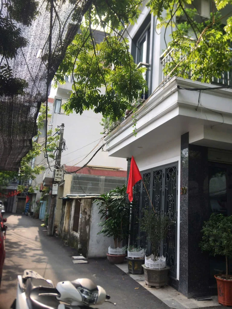 BÁN NHÀ 4 TẦNG LÔ GÓC 3 THOÁNG - BÙI XƯƠNG TRẠCH, HÀ NỘI