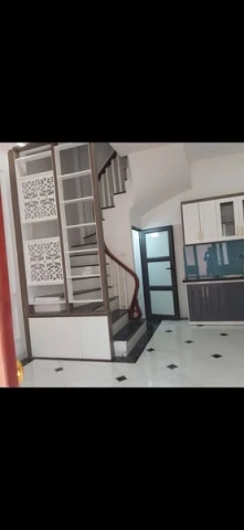 Nhà đẹp 3 tầng độc lập phố Đình Đông