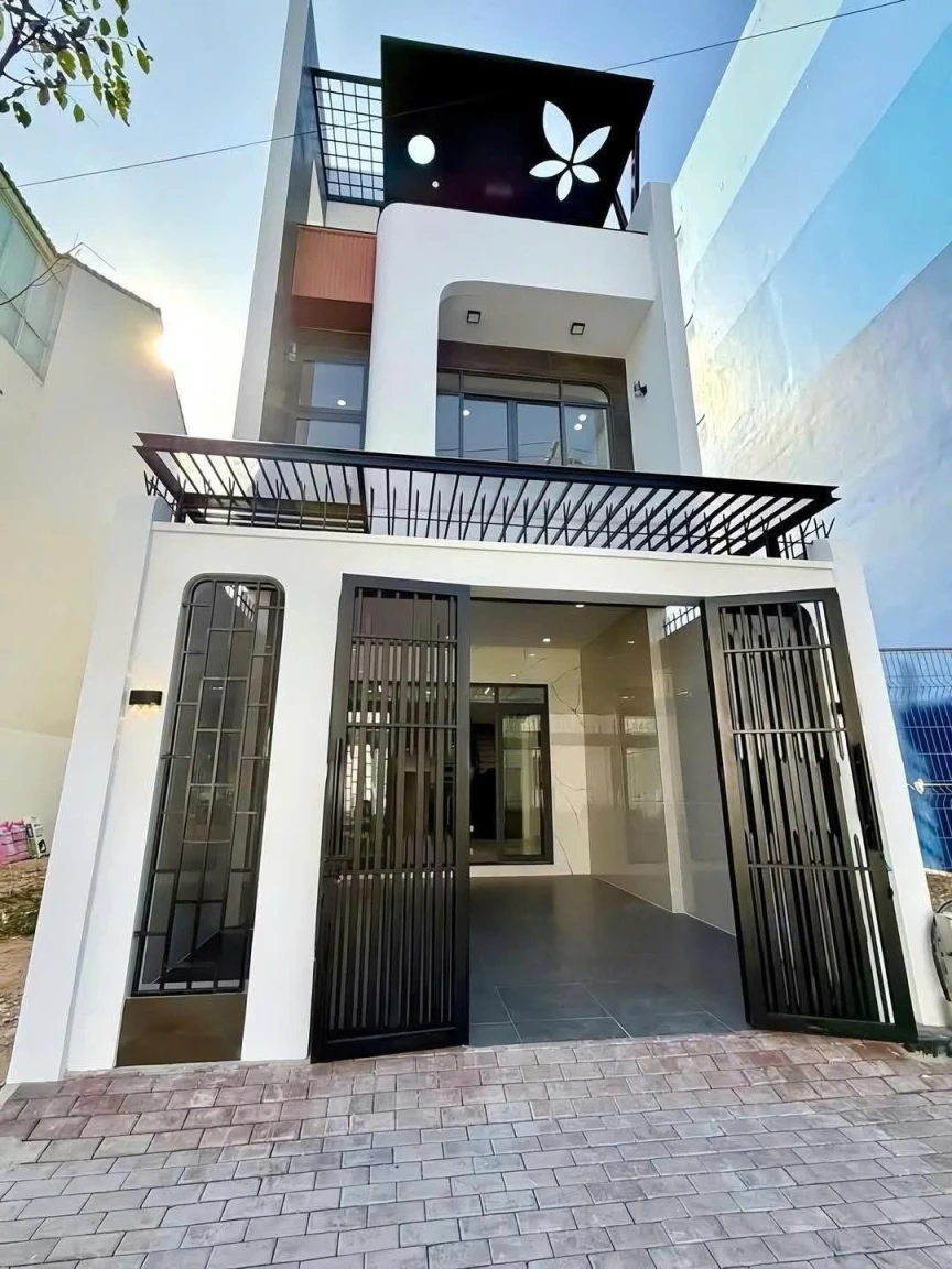 Siêu Phẩm Nhà 5x20m Trang Bị Full Nội Thất Cao Cấp – Ngay TT Thủ Dầu Một