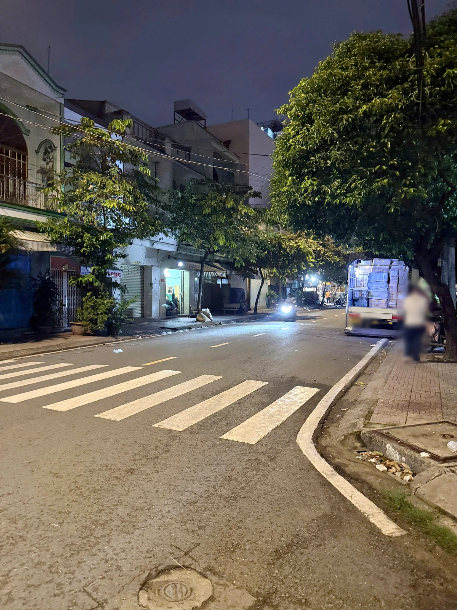 Cho thuê NNC MT nhánh Tùng Thiện Vương P11Q8. Giá 12 triệu