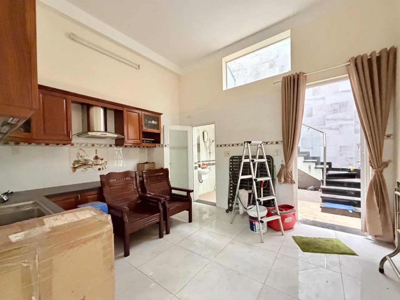 SAU LƯNG MT UNG VĂN KHIÊM – CÁCH MT VÀI BƯỚC – 76M² – NHÀ MỚI Ở NGAY – 9.2 TỶ