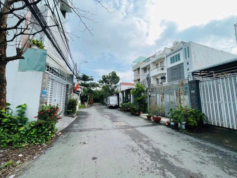 Cần bán gấp lô đất ngay đường số 2, Trường Thọ, Thủ Đức
