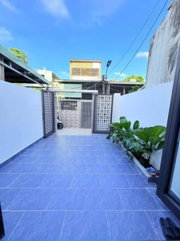 BÁN NHÀ 2 TẦNG GIÁ RẺ - CẨM LỆ