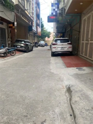 PHÂN LÔ,  VỈA HÈ  - Ô TÔ ĐỖ CỬA, GARA, THANG MÁY - PHÔ KIM ĐỒNG