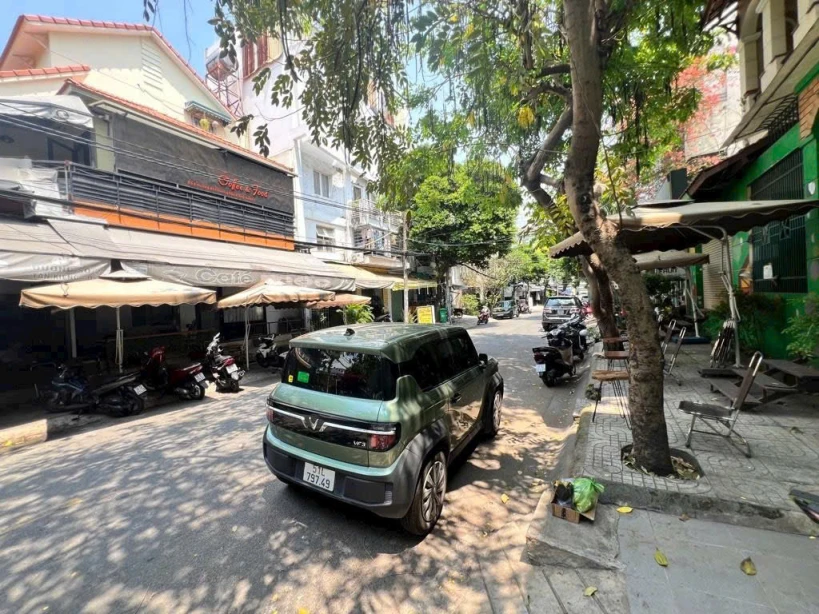 Quận 7 MT ĐS TÂN HƯNG - 10 x 26 - mặt tiền đường 10m.