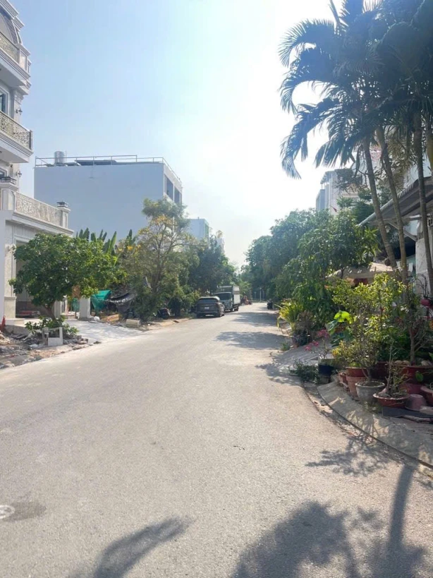 Quận 7  Đ𝐒 TÂN MỸ - LIỀN KỀ KDC PHÚ MỸ - 𝐊𝐡𝐮 Đ𝐨̂̀𝐧𝐠 𝐛𝐨̣̂ - 2 MẶT TIỀN - 90𝐦² -  mặt tiền đường 𝟏𝟒𝐦.