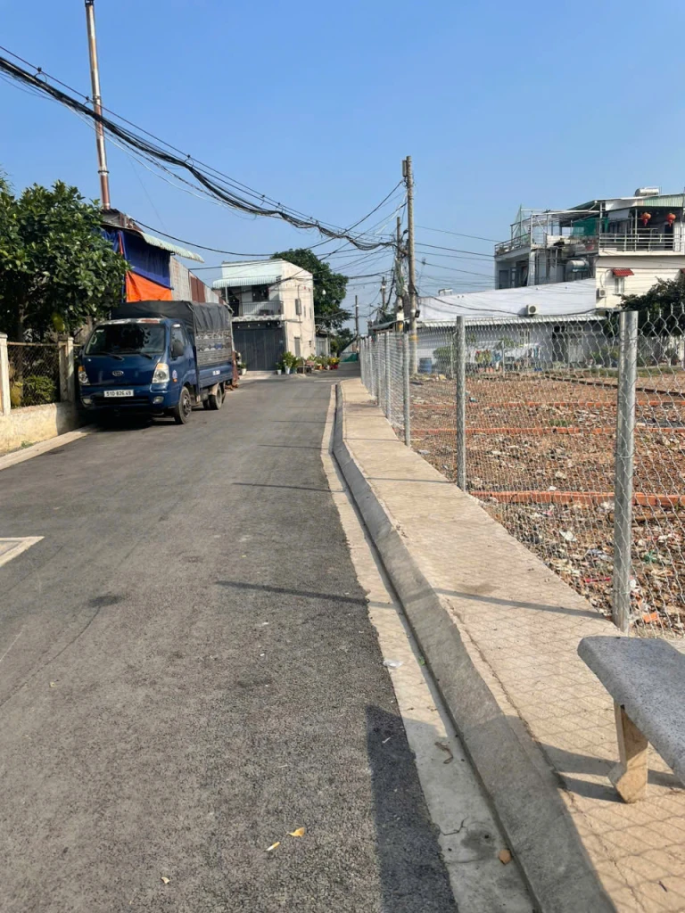 Bán đất mặt tiền 5x24m giá 3,75 tỷ Đường 6m Đông Thạnh 7-3