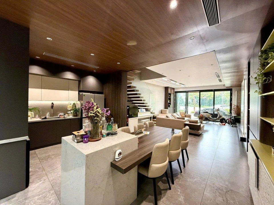 🔥 LIỀN KỀ GELEXIMCO LÊ TRỌNG TẤN – Hà Đông  90m² – 5 TẦNG – 23.X TỶ