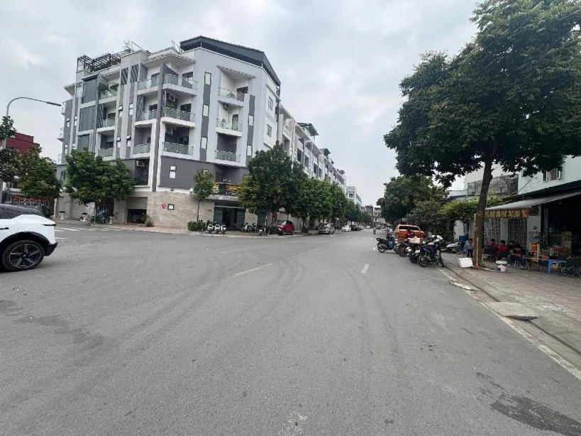 Bán đất ngõ 96 Thượng thanh 50m oto thông, hơn 9 tỷ còn tl