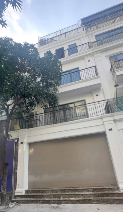 Cho Thuê Nhà Liền Kề 5 Tầng Mới