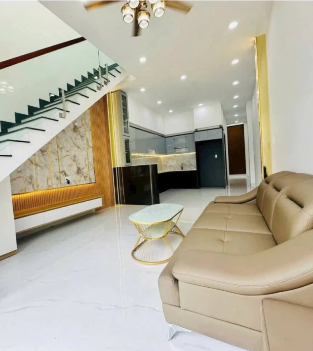 🌿 NHÀ 1 TRỆT 1 LẦU SIÊU ĐẸP – VỊ TRÍ ĐẮC ĐỊA GẦN SÀI GÒN