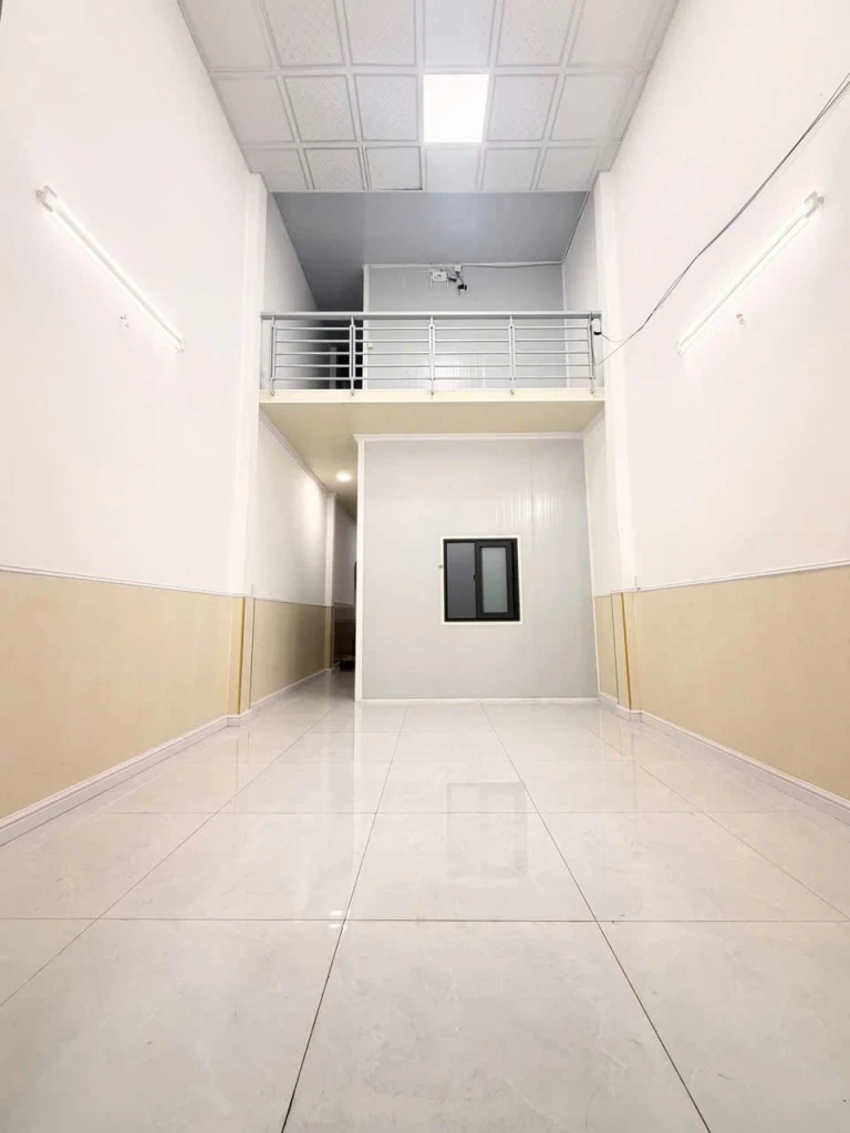 Bán nhà HXH 5m Phạm Văn Bạch - thông Nguyễn Sỹ Sách, 4x18m, 2 Tầng, Sổ A4, chỉ 6,9 Tỷ.