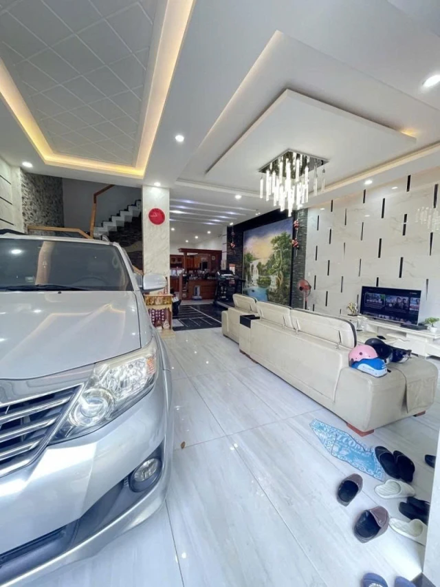 Bán nhà Biệt thự Hẻm 8m Lê Văn Quới - gần ngã tư Bốn Xã, 7x22m, 5 Tầng - 5PN - chỉ 15,8 tỷ