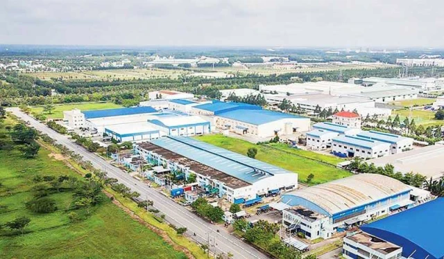 BÁN KHO XƯỞNG KCN QUẤT ĐỘNG - THƯỜNG TÍN - HÀ NỘI - DIỆN TÍCH 5000M2 - 59 TỶ