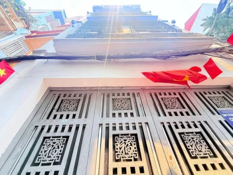 Hoa Bằng – NHÀ 4TẦNG – 42M² – MT 4.4M – 13.3 TỶ  CẦU GIẤY