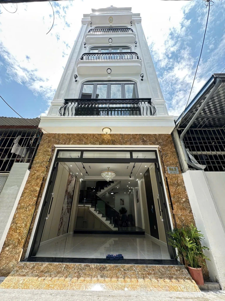 BÁN NHANH NHÀ 5 TẦNG , 50M2 , Ô TÔ VÀO TẬN NHÀ  , SÁT TDC HỒ SEN
