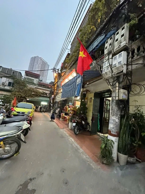 Bán 61M tân mai tăng nhà ô tô tránh dừng đỗ kinh doanh hoàng mai