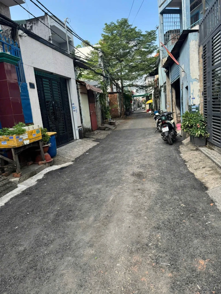 Nhà chính chủ ở lâu đời - Hẻm như mặt tiền - Vừa ở vừa KD sầm uất - Đường Tân Thới Nhất 12, Q.12