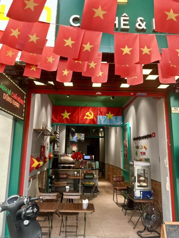 CHÍNH CHỦ SANG NHƯỢNG QUÁN CAFE – 93 LÊ HỒNG PHONG, HÀ NỘI TẠI TẦNG 1 VÀ CHO THUÊ VĂN PHÒNG  TẦNG 3