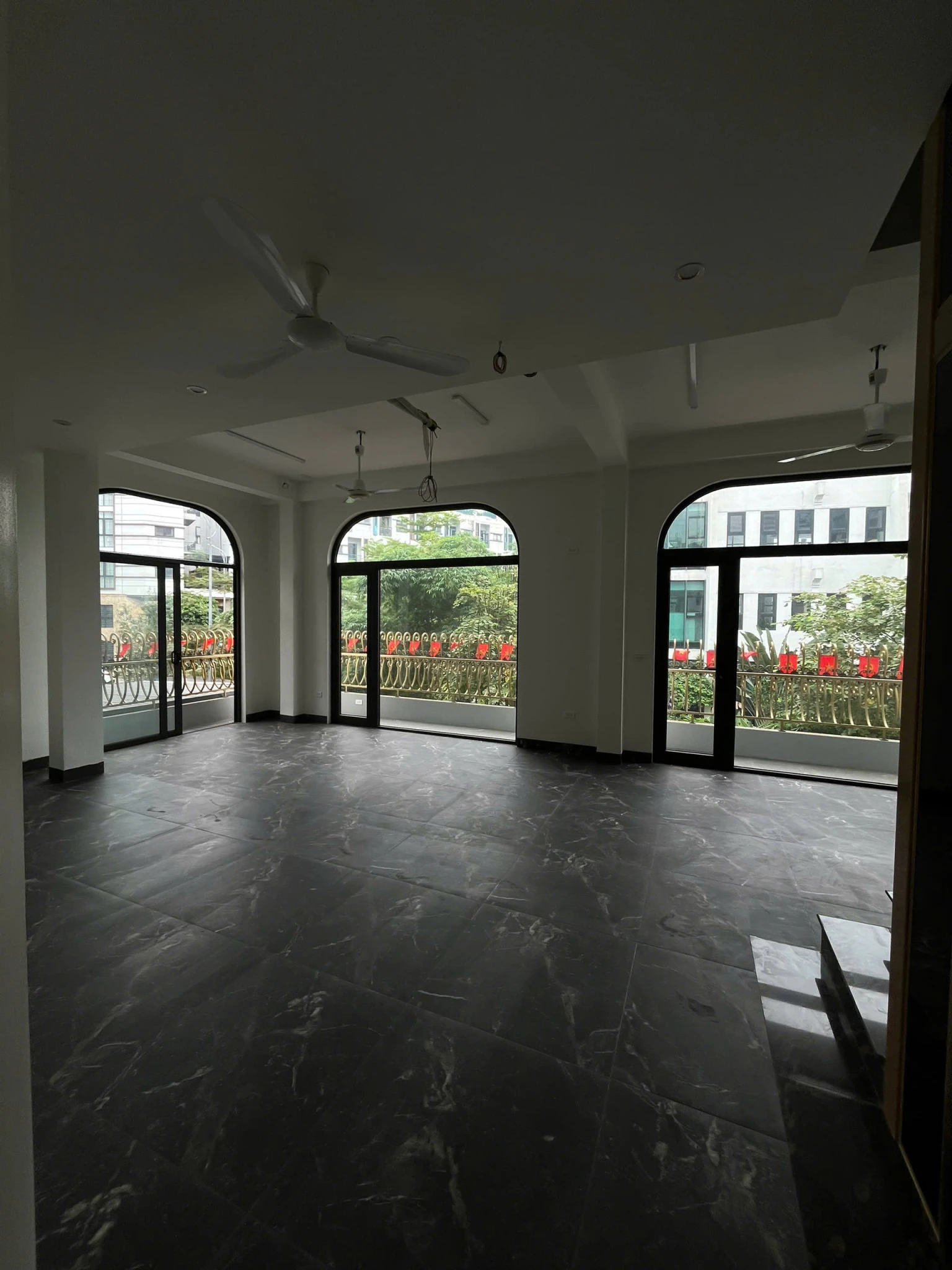 Chính chủ cần cho thuê mặt bằng cực đẹp tại khu Galaxy 8 – trục đường Tố Hữu Hà Đông Hà Nội