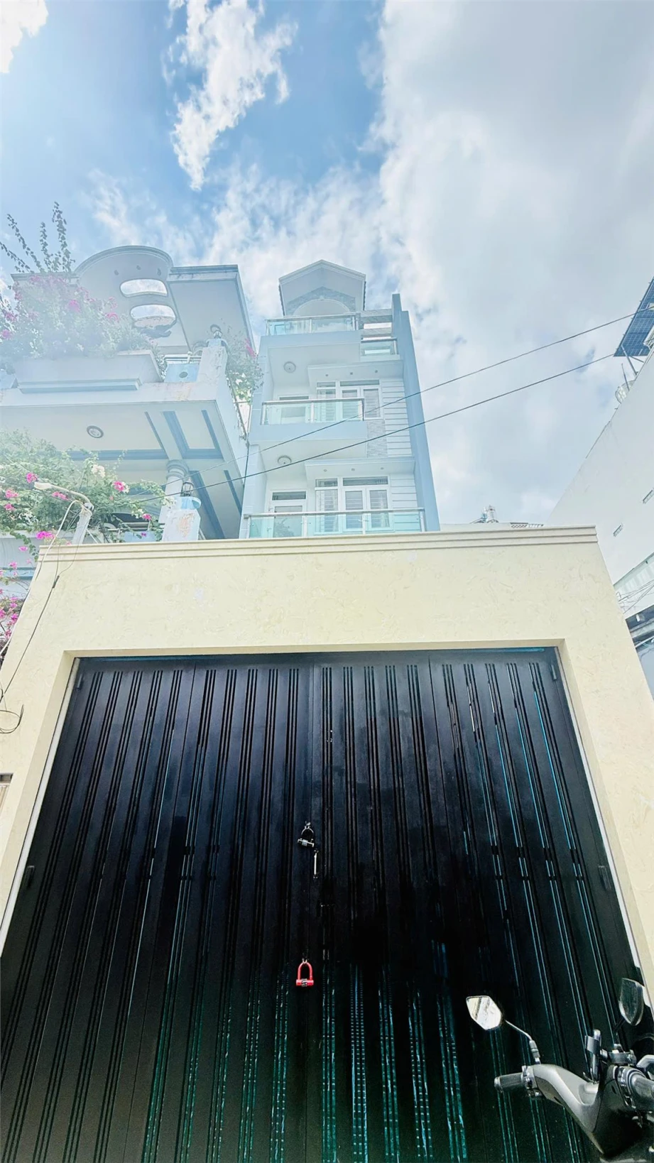 BÁN NHÀ GẦN EMART 2 – HẺM Ô TÔ TRÁNH NHAU – 5 TẦNG, DT 84M2, 5 PHÒNG, CHỈ 11.8 TỶ.