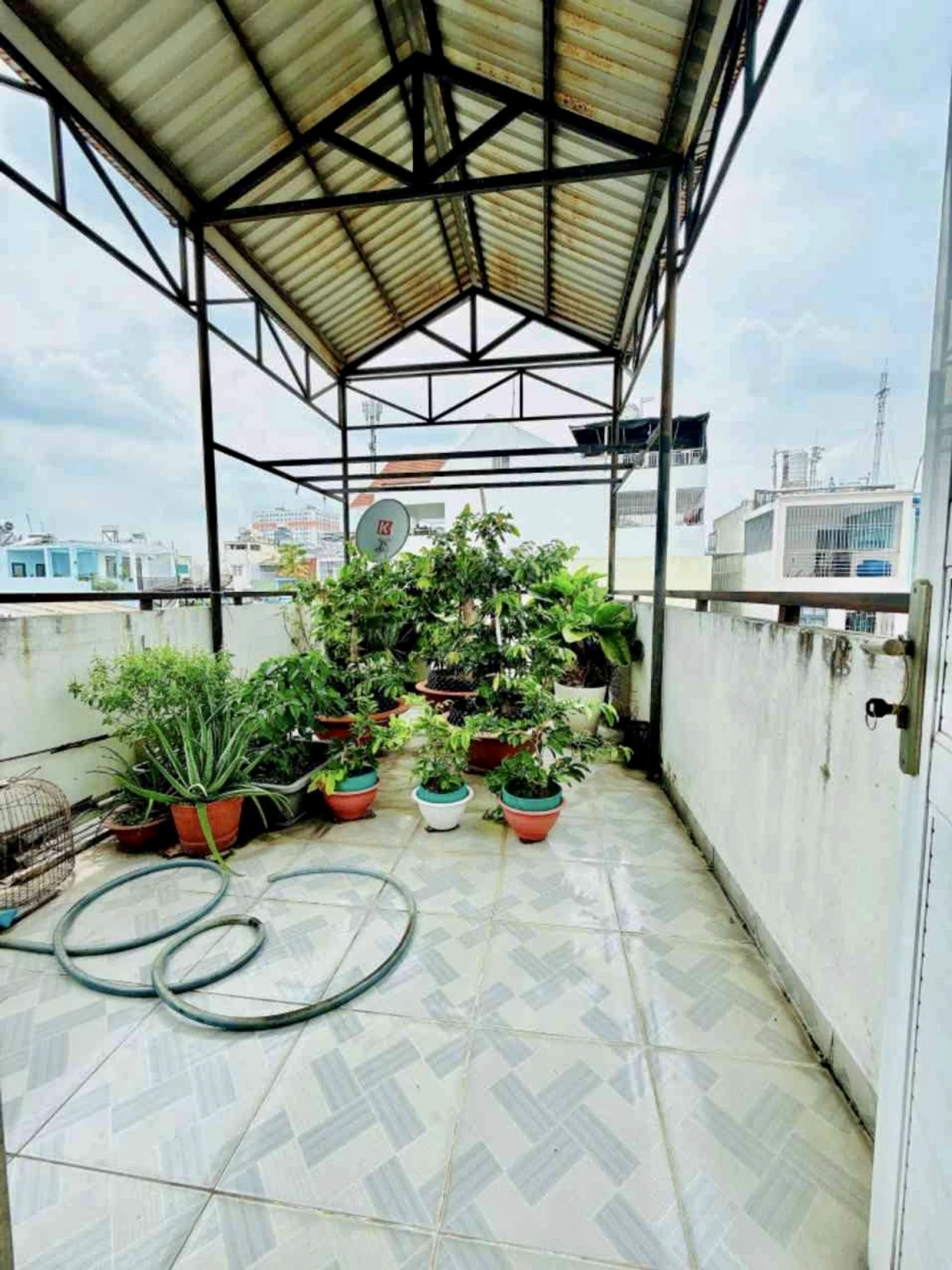 BÁN NHÀ 4 TẦNG -GẦN HẺM XE HƠI BÙI MINH TRỰC - P.5 QUẬN 8 - 3PN- NHỈNH 4 TỶ- 0784068131