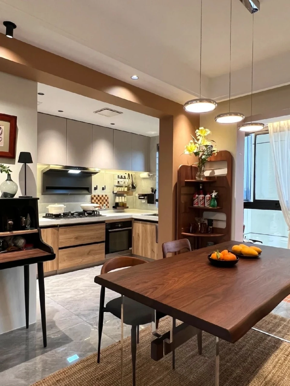 CĂN 2PN TẶNG FULL NỘI THẤT - HỖ TRỢ 0% LÃI SUẤT - MỖI THÁNG TRẢ 8 - 9TRIỆU