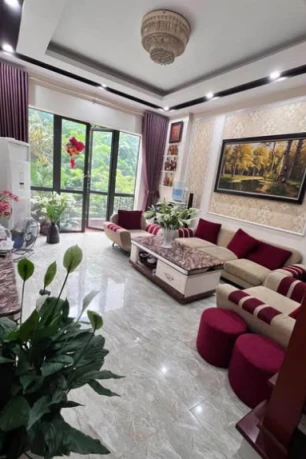 Bất Động Sản Đấu Giá Ngô Thì Nhậm: Nhà Đẹp Dân Xây - Vị Trí Kinh Doanh Đắc Địa!