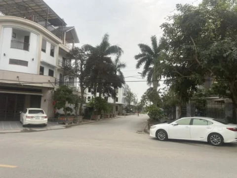 bán nhà