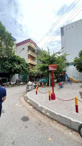 SIÊU KINH DOANH 2 MẶT TIỀN CHỢ VĂN LA- VĂN PHÚ - HÀ ĐÔNG