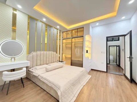 TỨ HIỆP – LÔ GÓC 2 MẶT THOÁNG – 6 TẦNG – 10M RA Ô TÔ