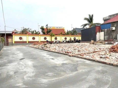 Chỉ với hơn 500tr bạn có thể sở hữu ngay 1 lô đất ngõ ô tô vào tận nơi ở Thôn 4 - Nghi Dương- Hải Phòng ( thôn 4 - du lễ cũ)