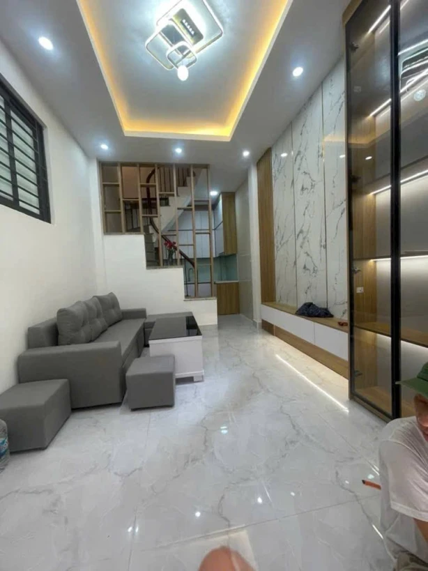 MẶT NGÕ_ LÔ GÓC 3 THOÁNG VĨNH VIỄN_ 5 TẦNG _ CÁCH MẶT PHỐ BẠCH MAI 50m