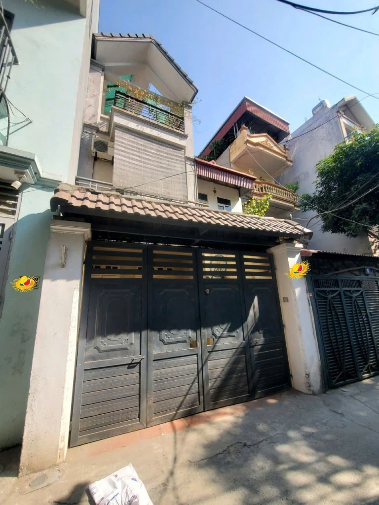 Bán nhà Nguyễn Văn Cừ,Long Biên 4 tầng,84m,mt4.2m oto vào nhà nhỉnh 24 tỷ