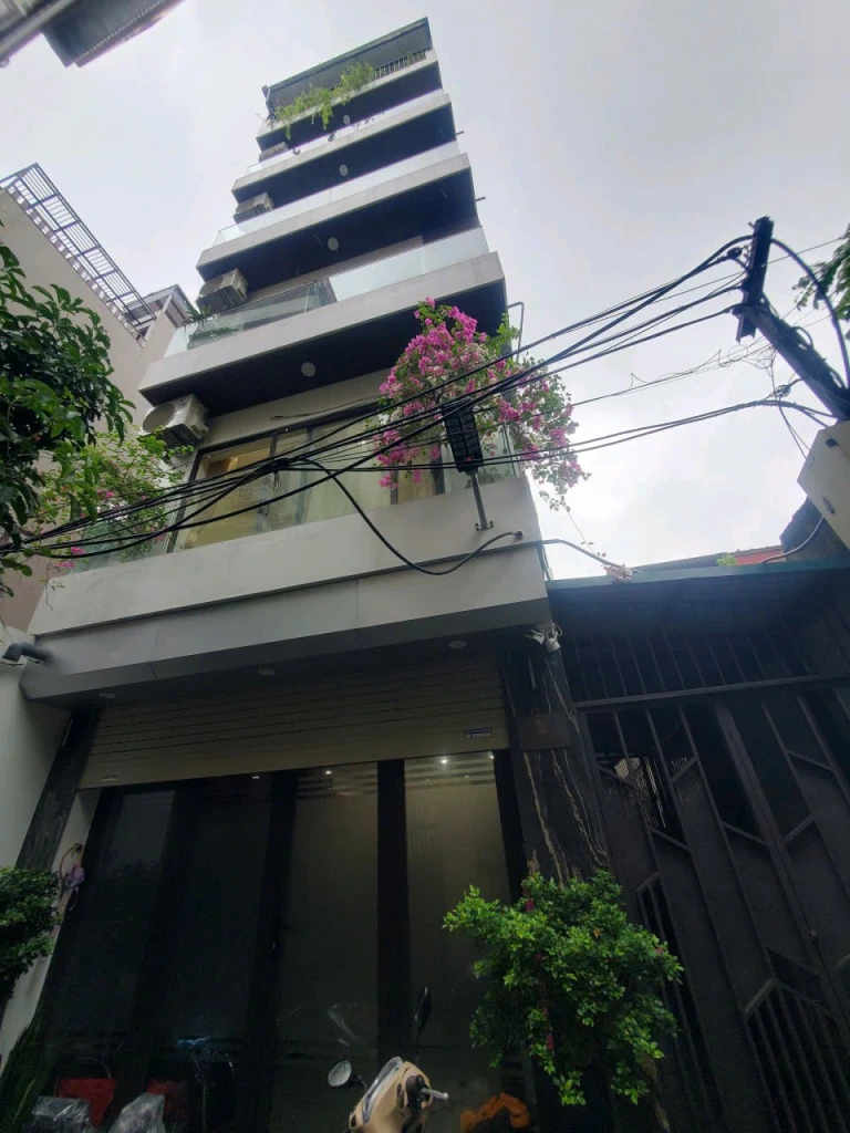 Bán nhà Nguyễn Văn Cừ,Long Biên 6 tầng,45m,mt4.4m full nội thất nhỉnh 11 tỷ